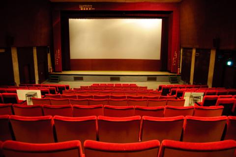Den-fri_ungdommens røde kors_filmklub_stock
