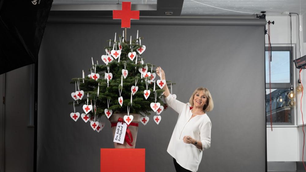 Juletræsauktion 2020_Susse Wold_Ungdommens Røde Kors