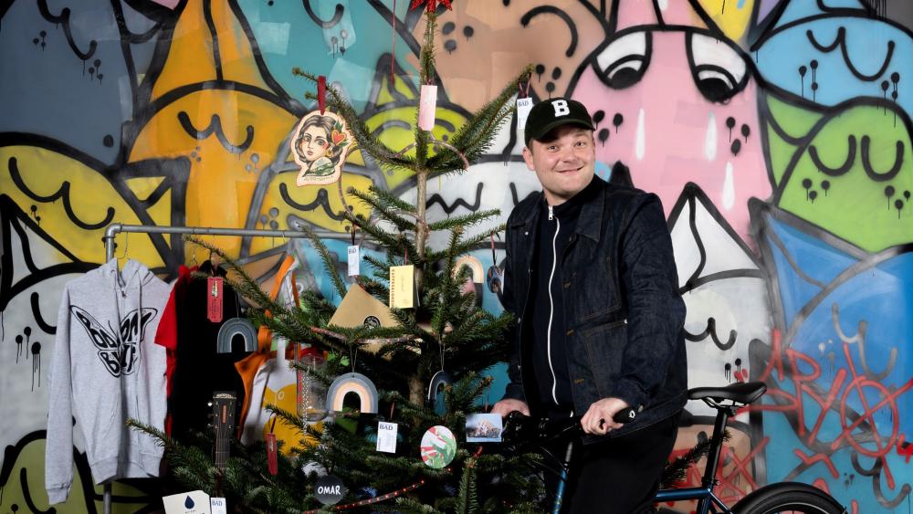 August Høyen_juletræ_2024_beskåret