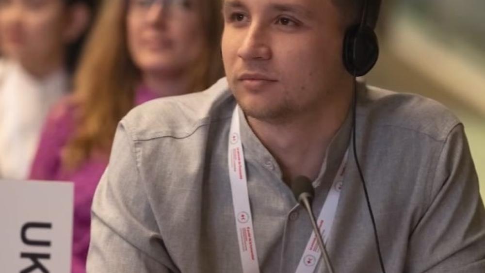 YLA,YELL - Vladyslav from Ukraine