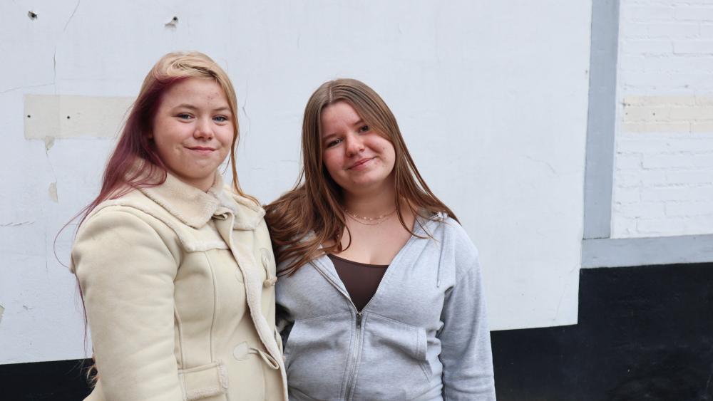 Fortællerkorps_Sarah og Lea_Ungdommens Røde Kors_2025
